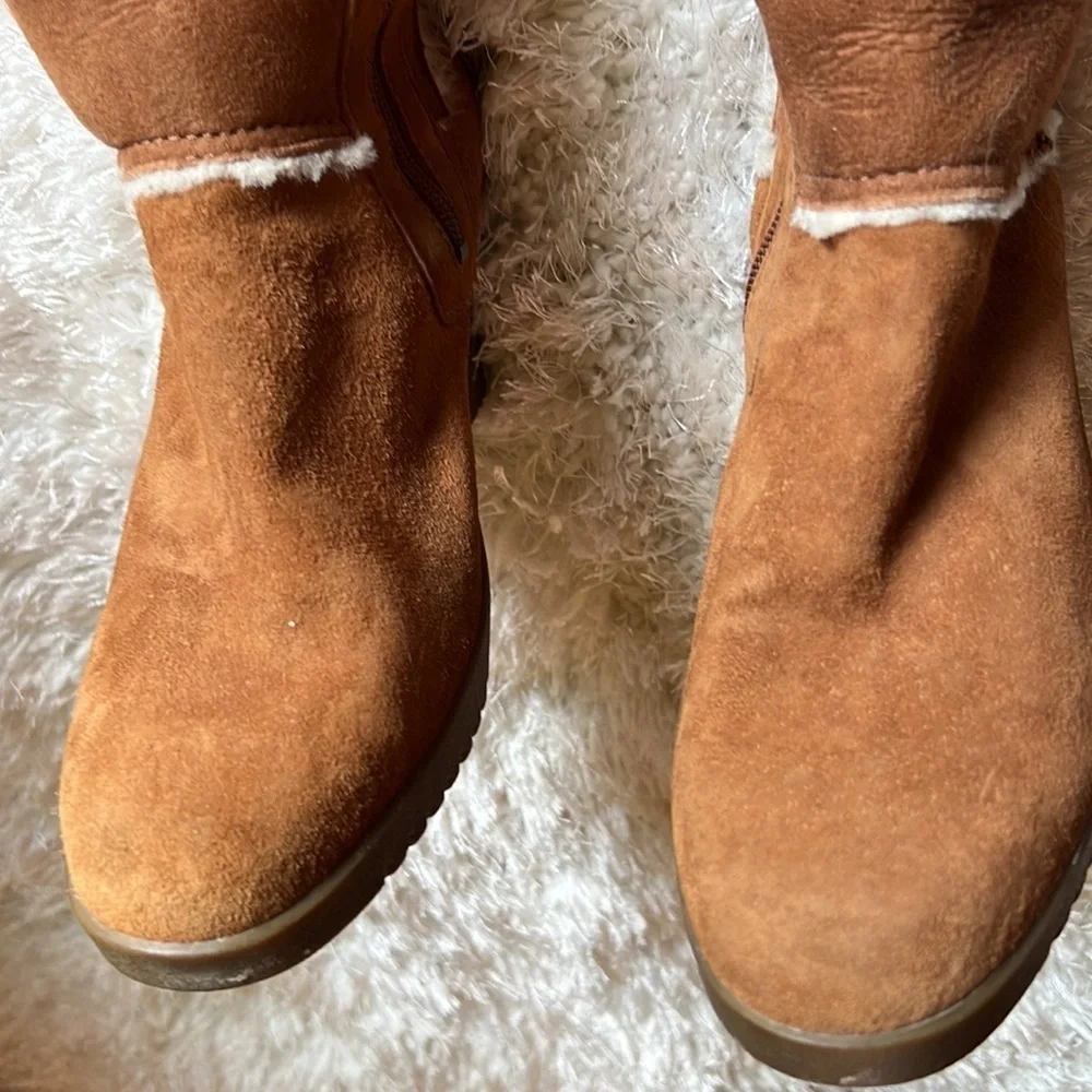 UGG Josyln fawn suede fleece lined wedge heel boots sz9